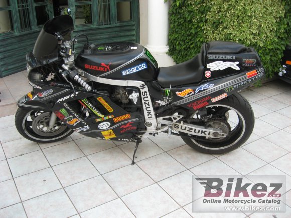 1989 Suzuki GSX-R 750 R photo